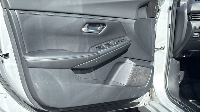 Certified 2023 Nissan Sentra SV image 23