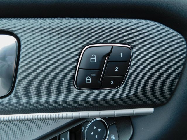 New 2026 Ford Explorer ST w/ Sun And Sound Package image 32