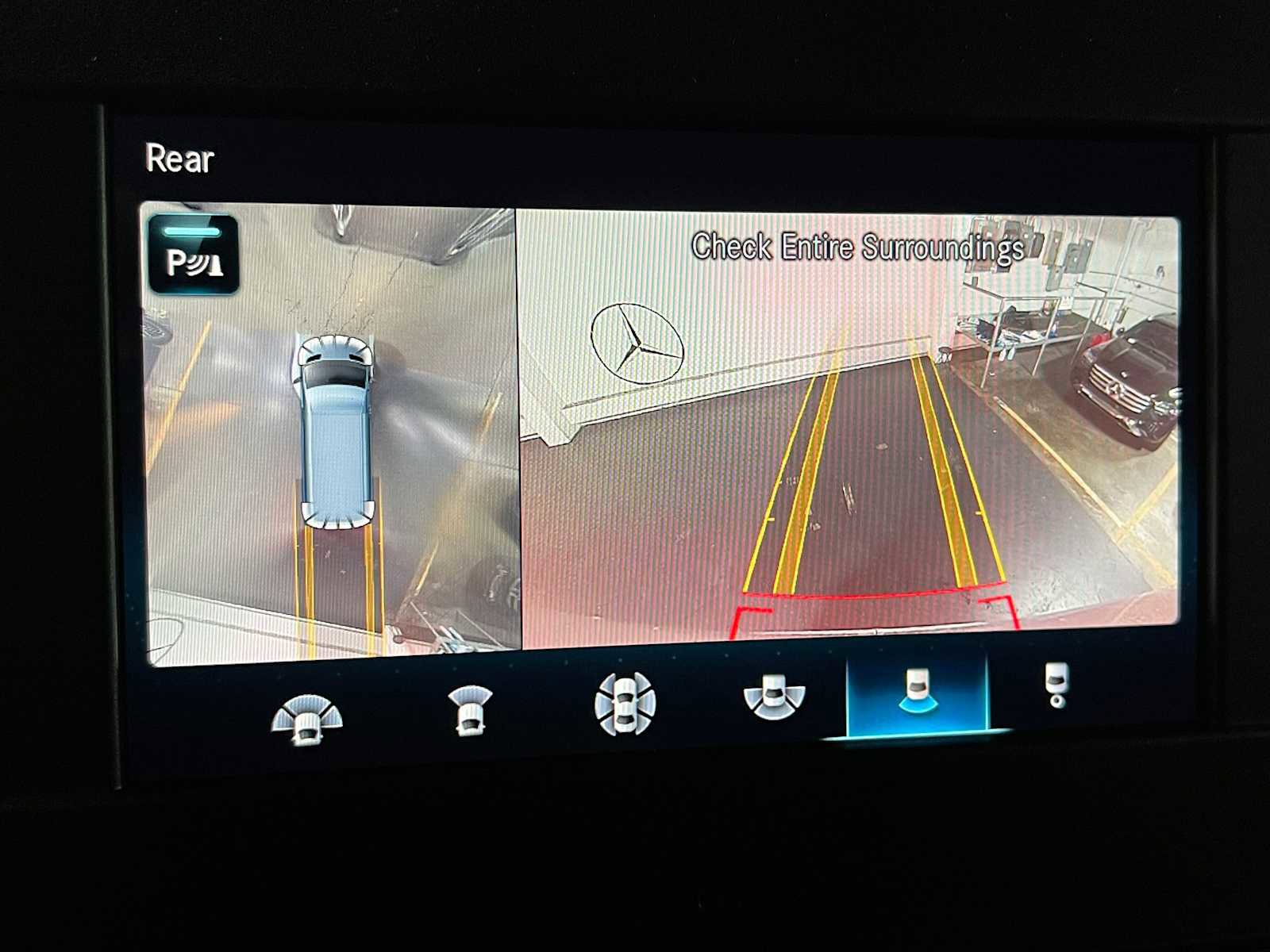 Used 2024 Mercedes-Benz Sprinter 2500 image 35