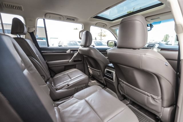 Used 2018 Lexus GX 460 Premium AWD/4WD image 53