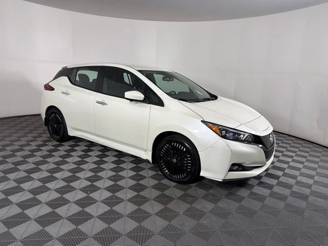 Used 2024 Nissan Leaf SV Plus FWD image 13