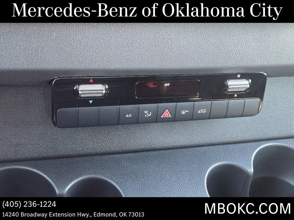 Used 2025 Mercedes-Benz Sprinter 2500 image 20