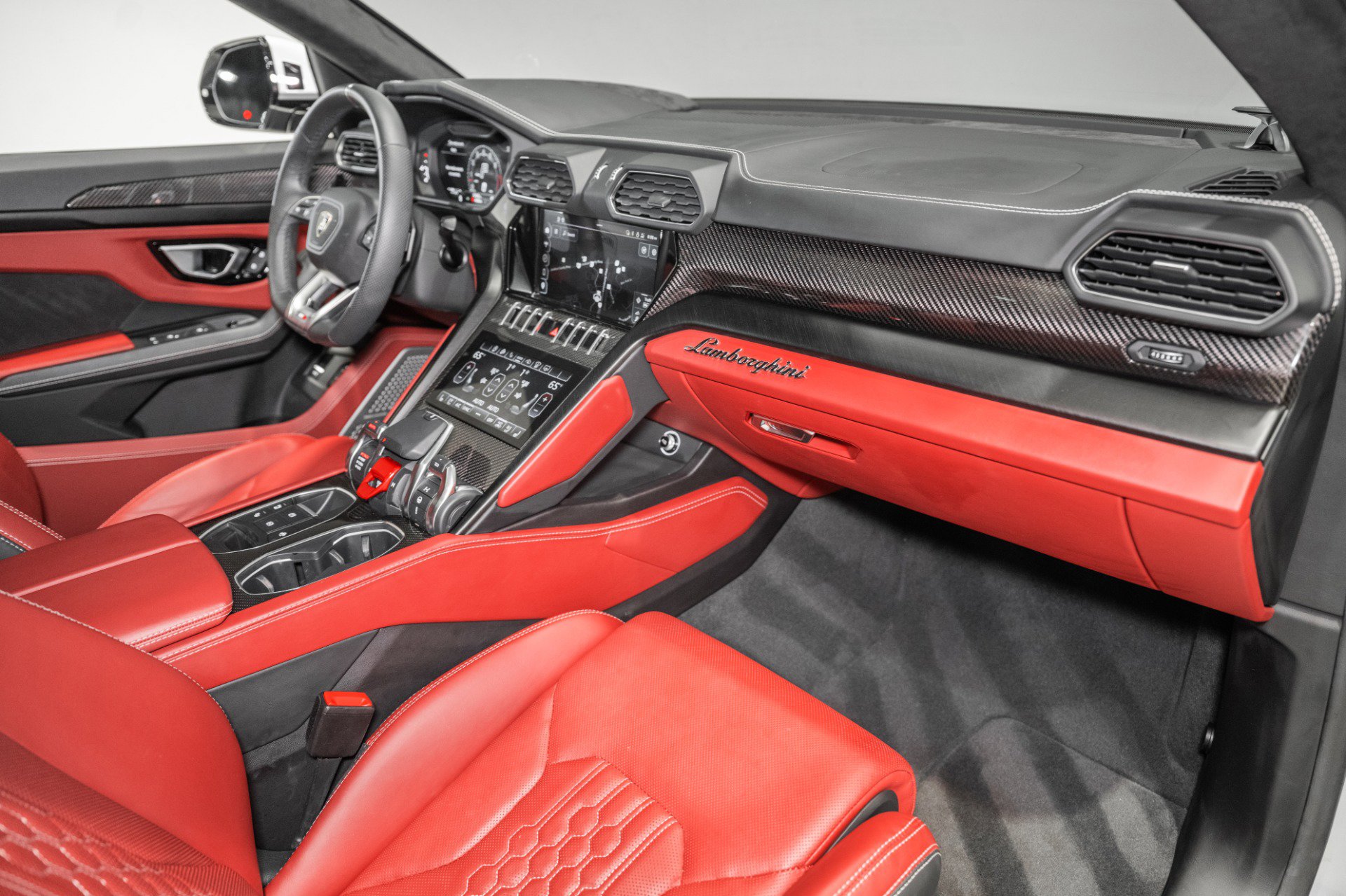 Used 2024 Lamborghini Urus S image 26