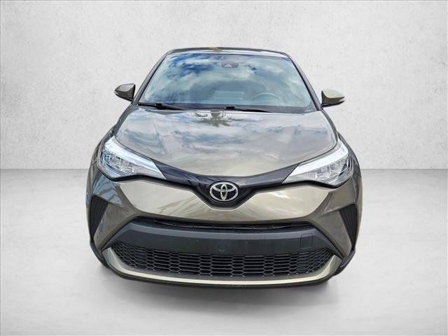 Used 2021 Toyota C-HR XLE FWD video 2