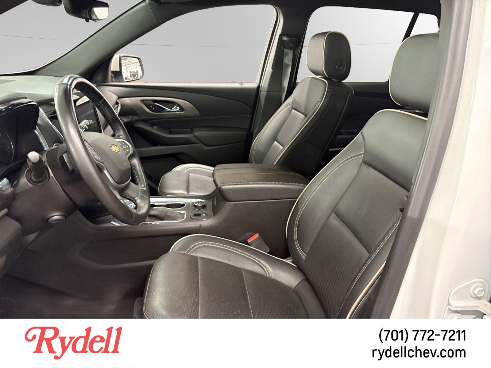 Used 2022 Chevrolet Traverse Premier AWD/4WD image 10
