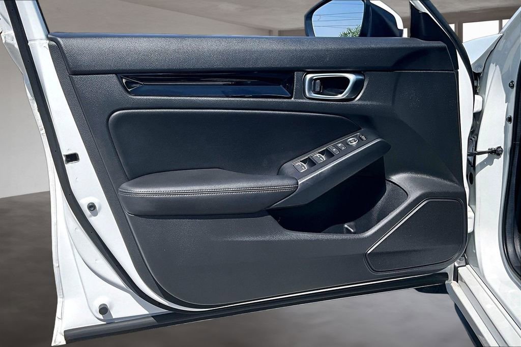 Certified 2024 Honda Civic EX-L image 18