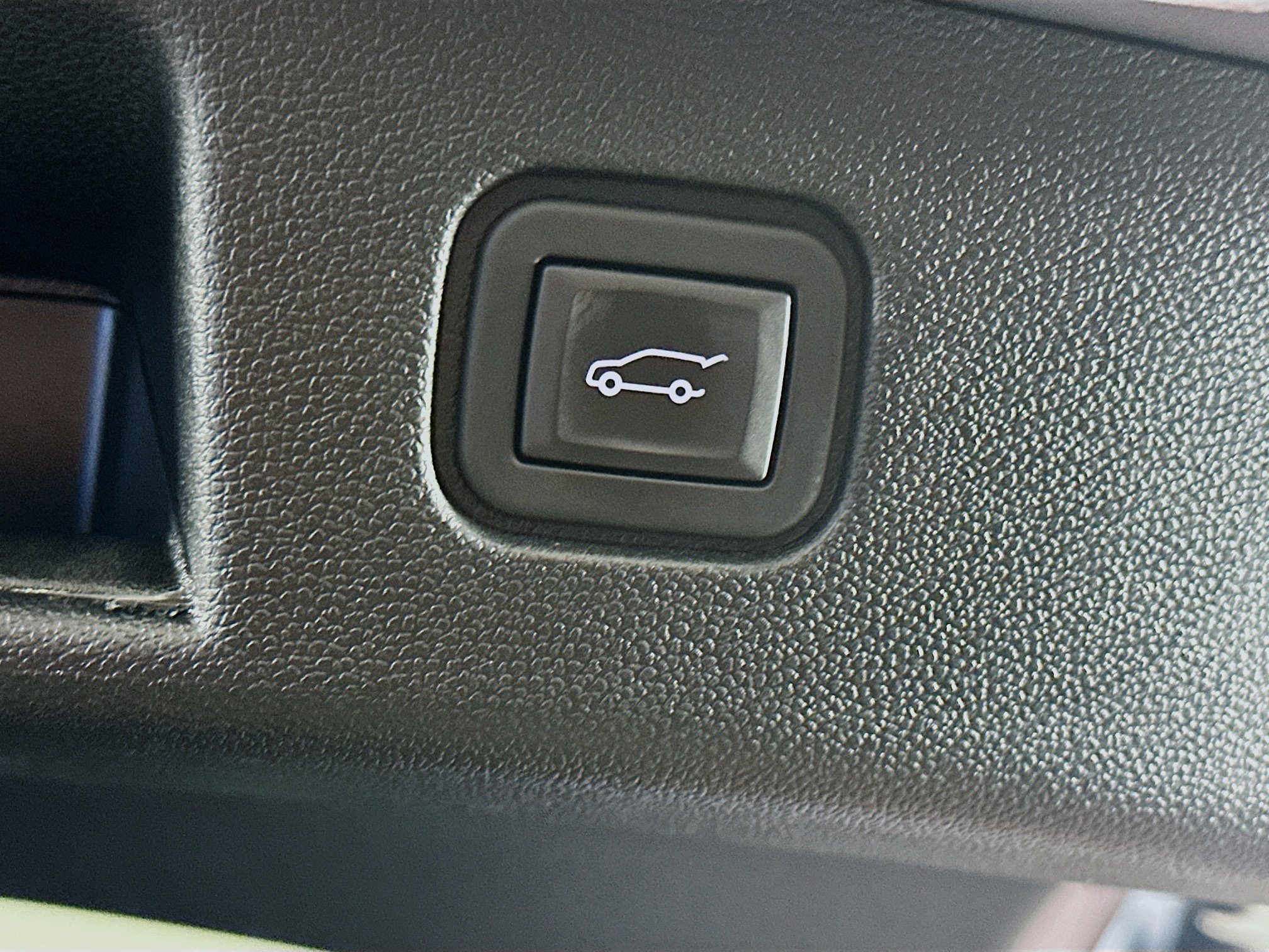 Used 2024 Chevrolet Blazer EV RS AWD/4WD image 29