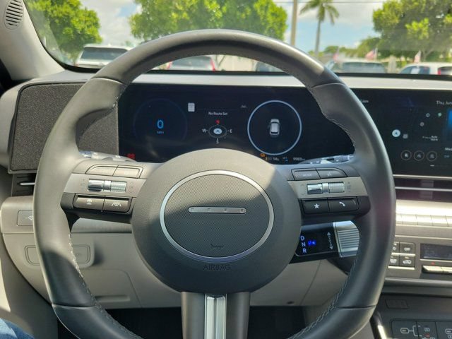 Certified 2024 Hyundai Kona Electric SEL FWD image 17