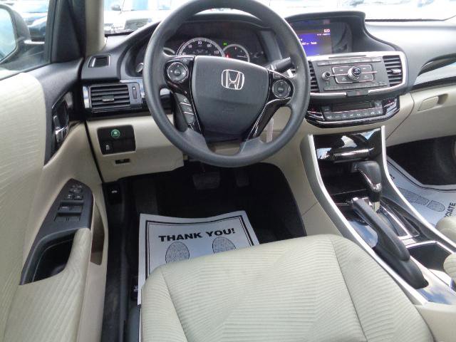 Used 2016 Honda Accord LX image 11