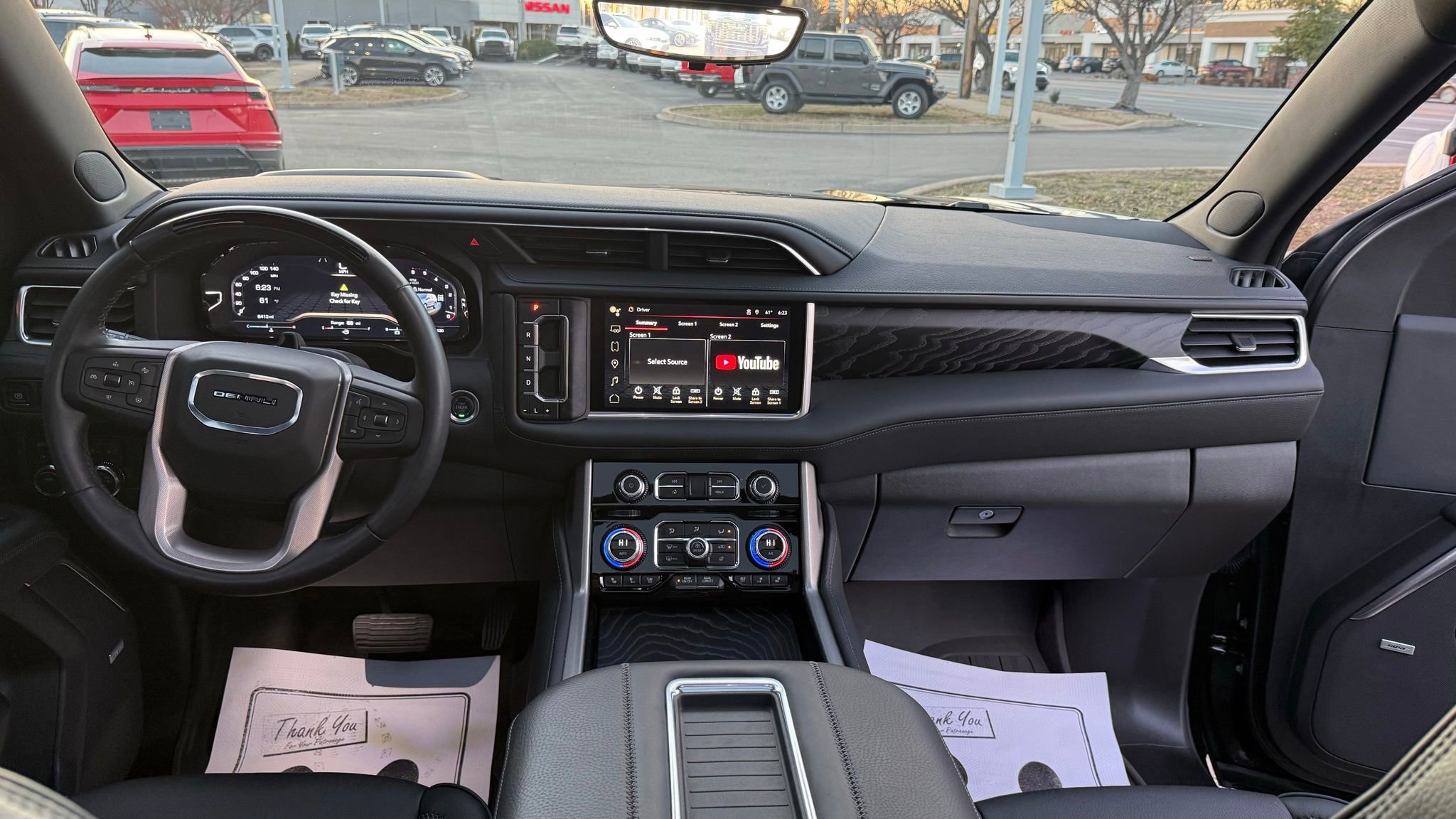 Used 2024 GMC Yukon XL Denali w/ Advanced Technology Package image 36