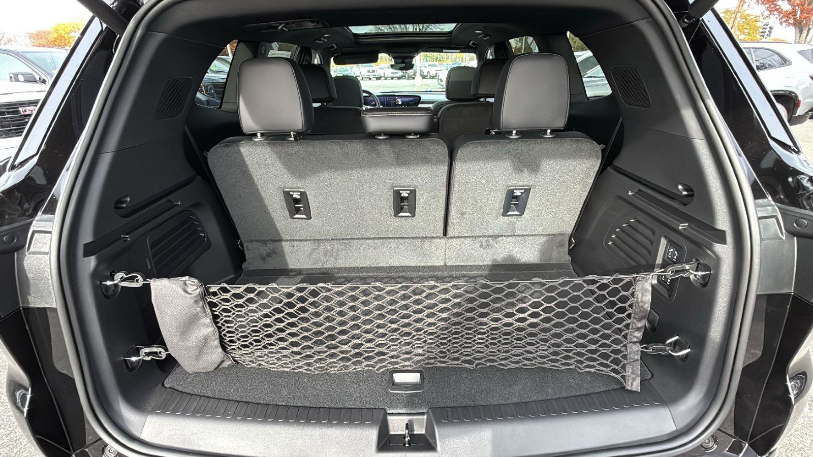 New 2026 Buick Enclave Sport Touring w/ Super Cruise Package image 32