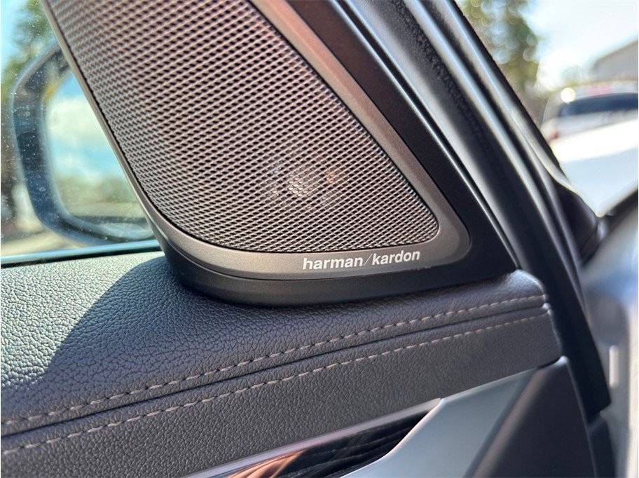 Used 2018 BMW 750i 750i Sedan 4D image 27