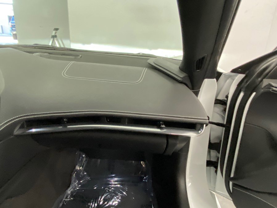 Used 2020 Chevrolet Corvette Stingray Preferred Cpe w/ 2LT Preferred Equipment Group image 27