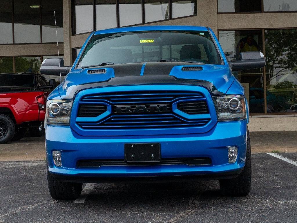 Used 2018 RAM 1500 Sport w/ Hydro Blue Sport Package AWD/4WD image 7