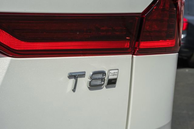 New 2026 Volvo XC60 T8 Ultra w/ Protection Package Premier image 9