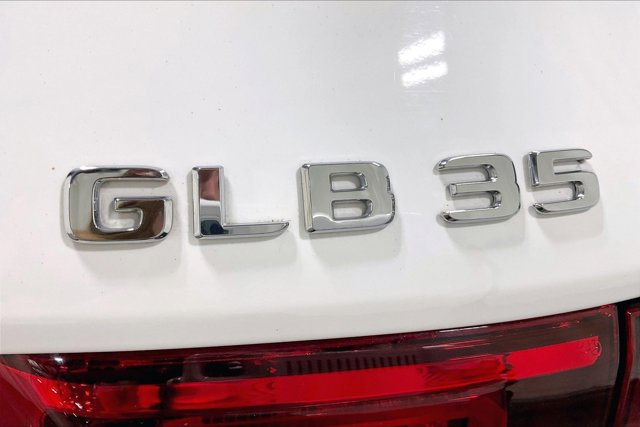 Used 2021 Mercedes-Benz GLB 35 AMG 4MATIC image 8