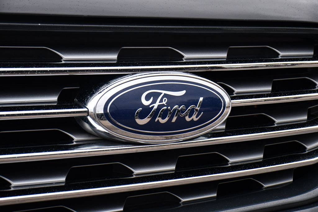 Used 2021 Ford Edge SEL w/ Convenience Package image 35