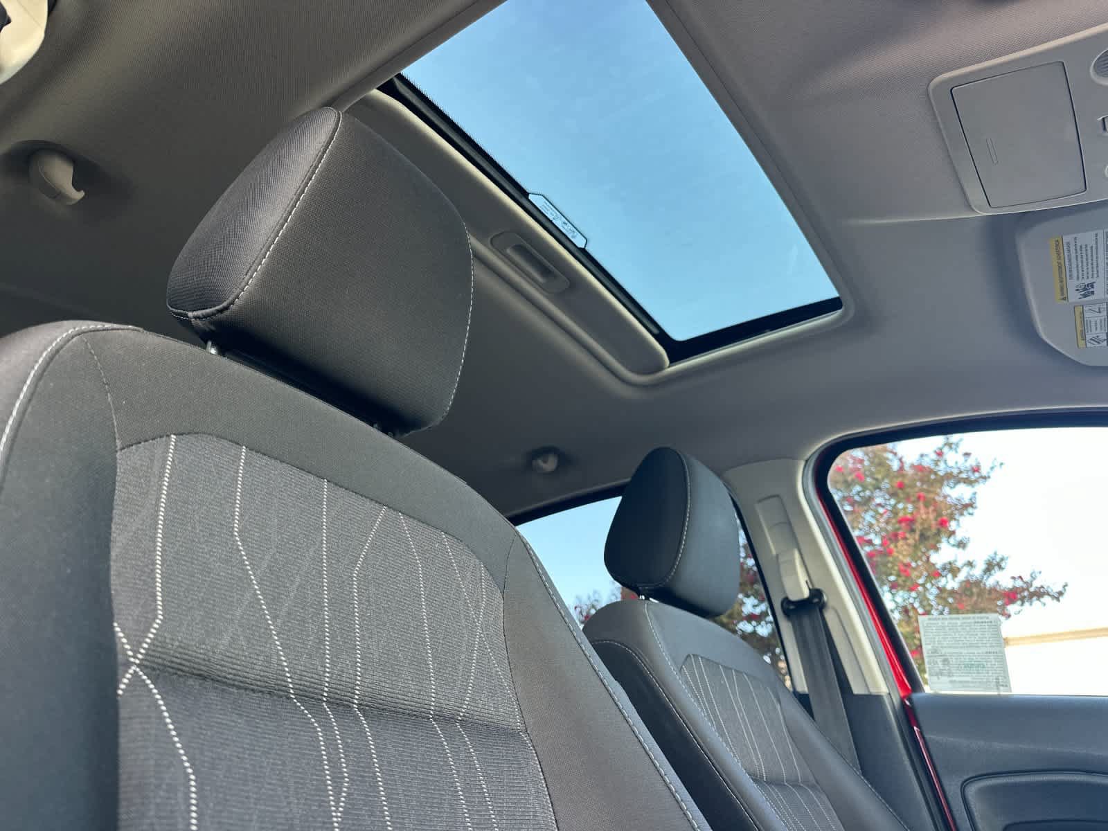 Used 2019 Ford EcoSport SE w/ SE Convenience Package FWD image 18