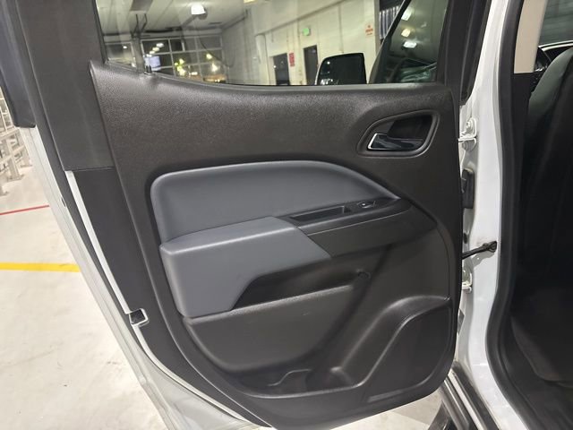 Used 2016 Chevrolet Colorado Z71 AWD/4WD image 28