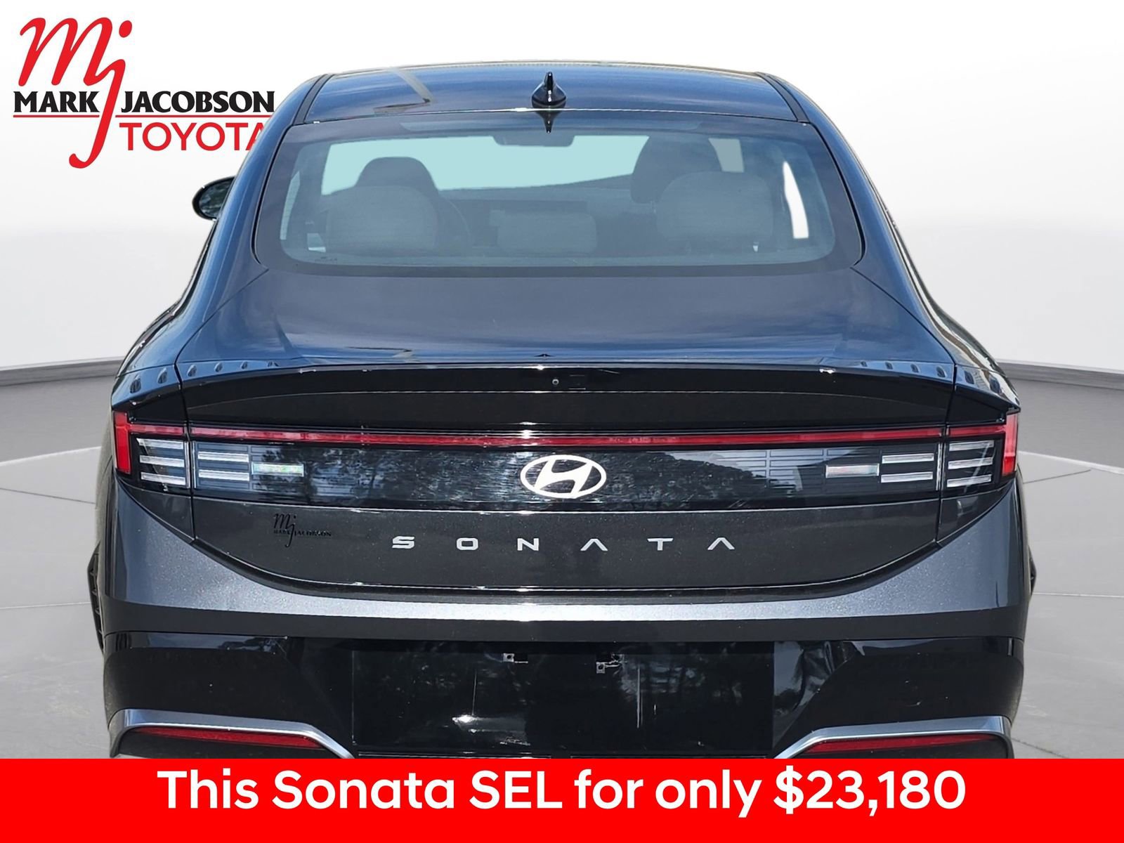 Used 2025 Hyundai Sonata SEL FWD image 11