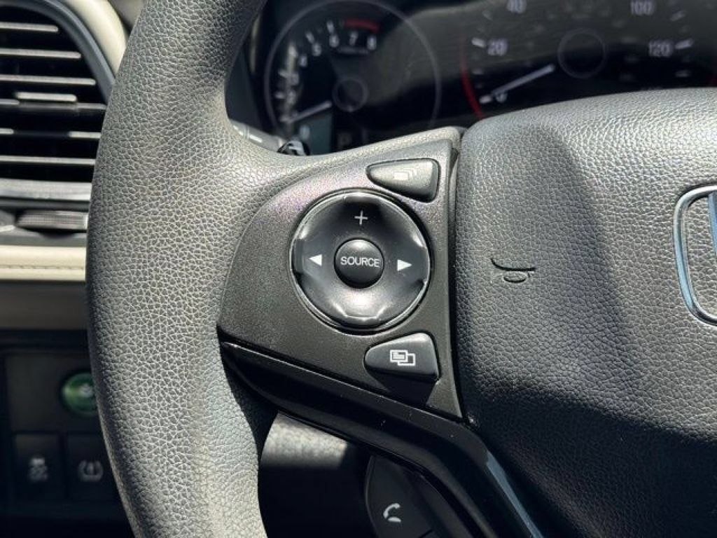 Used 2016 Honda HR-V EX image 12