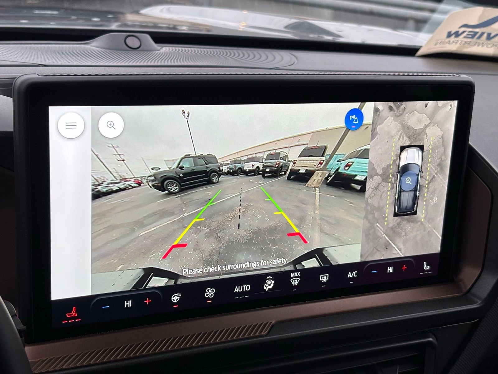 New 2026 Ford Bronco Sport Outer Banks w/ Outer Banks Tech Package+ AWD/4WD image 5
