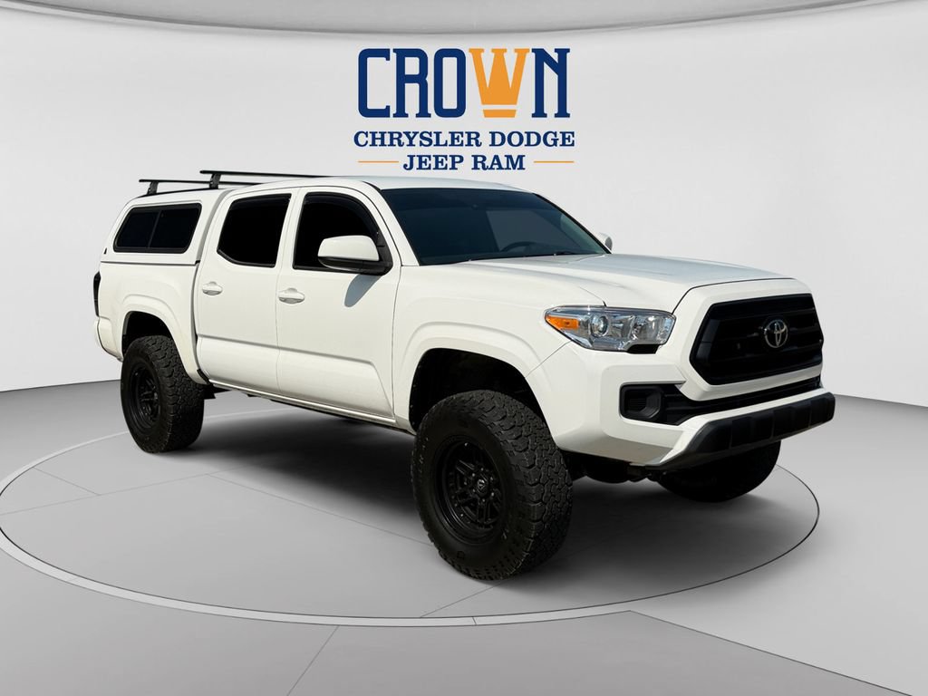 Used 2022 Toyota Tacoma SR AWD/4WD image 1