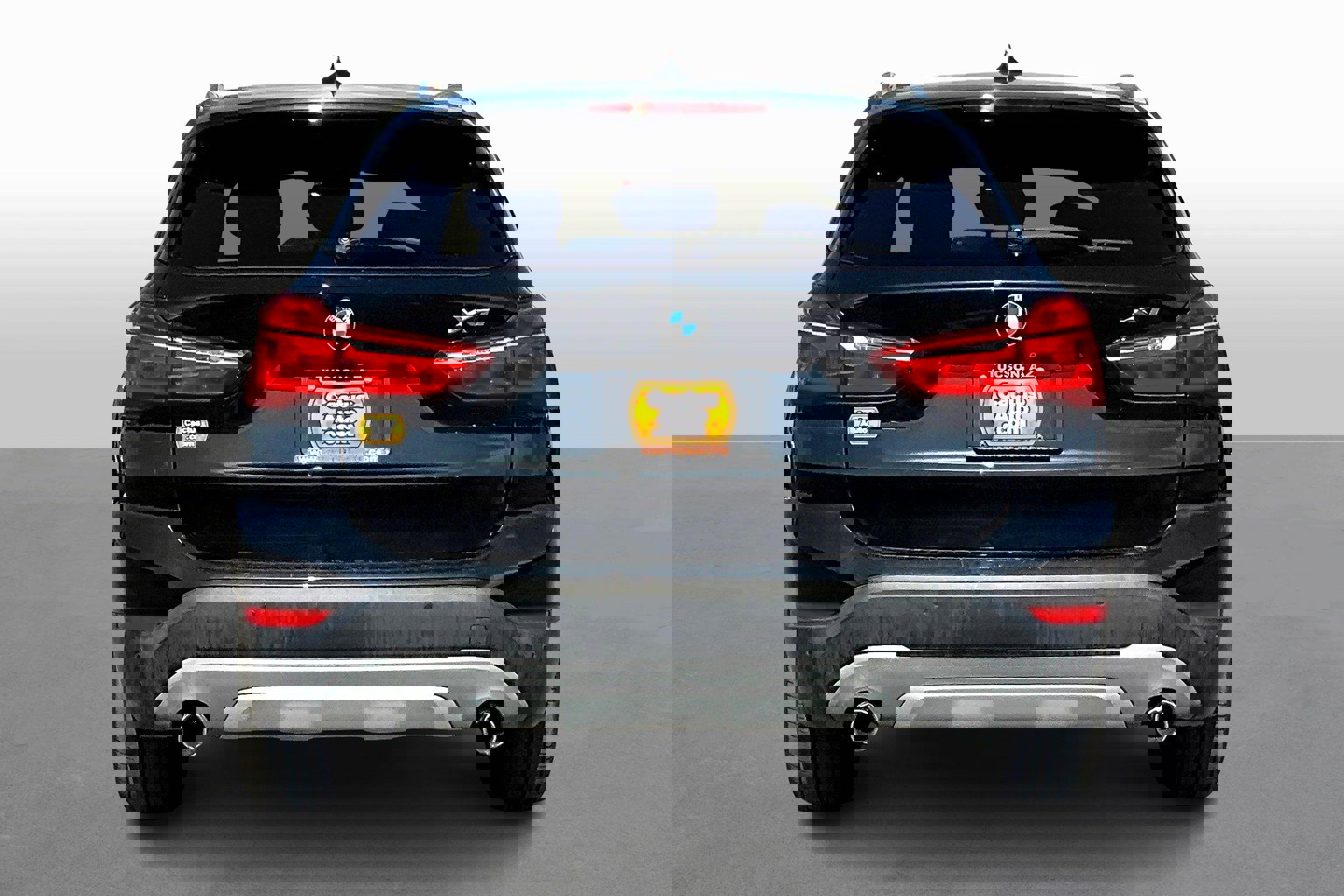 Used 2017 BMW X1 xDrive28i image 4