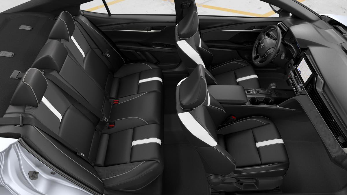 New 2026 Toyota Camry Hybrid w/ Convenience Package FWD image 4