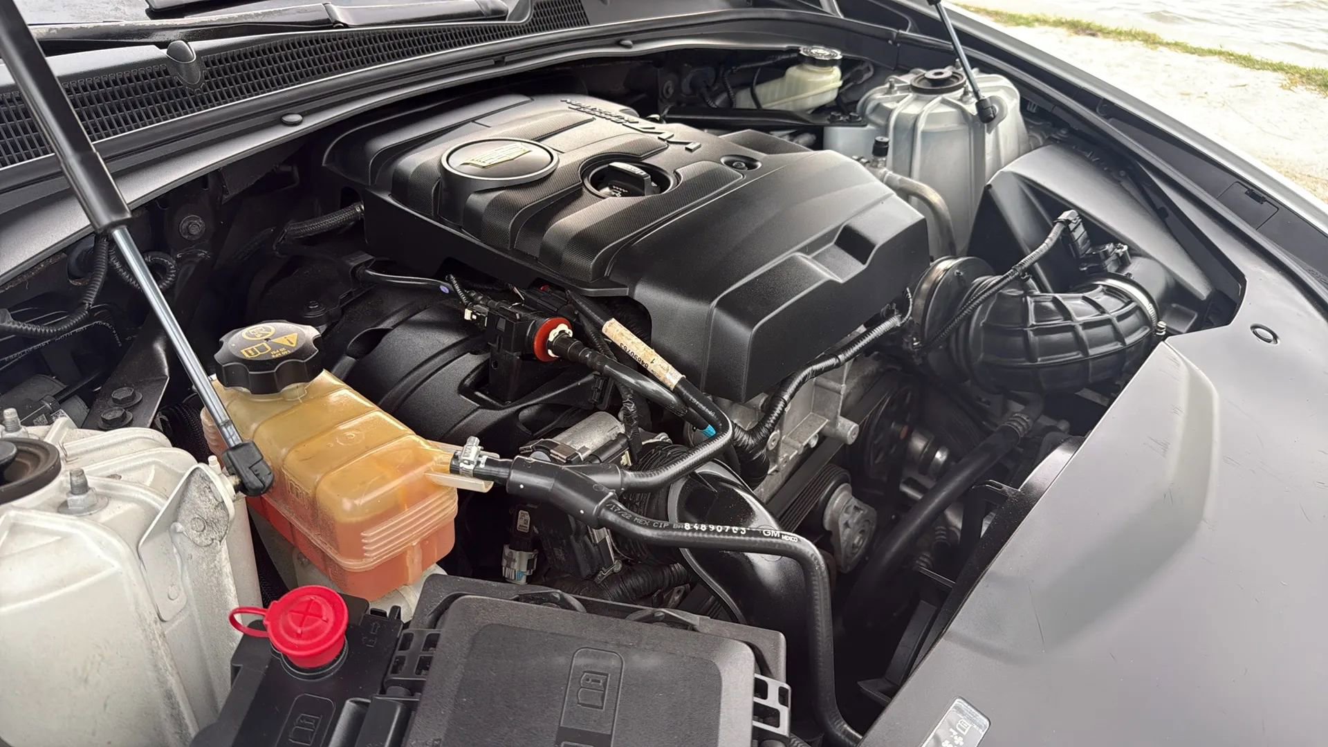 Used 2016 Cadillac CTS Luxury image 16