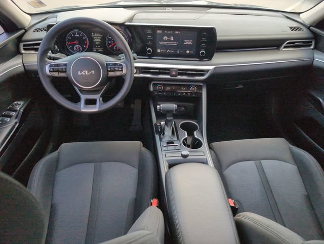 Used 2022 Kia K5 LXS FWD image 28