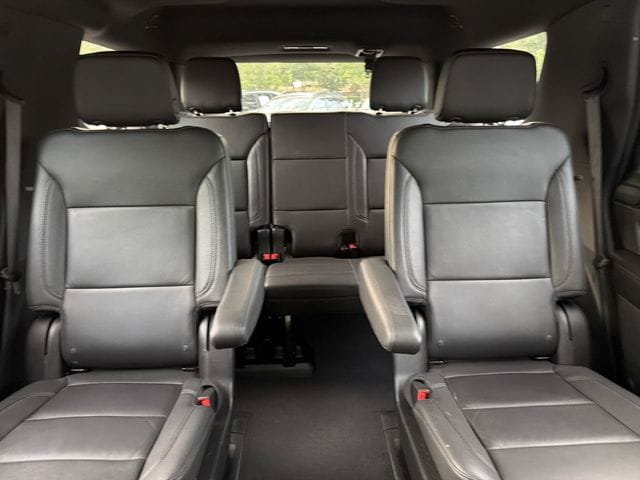 Used 2024 Chevrolet Tahoe LT RWD image 29