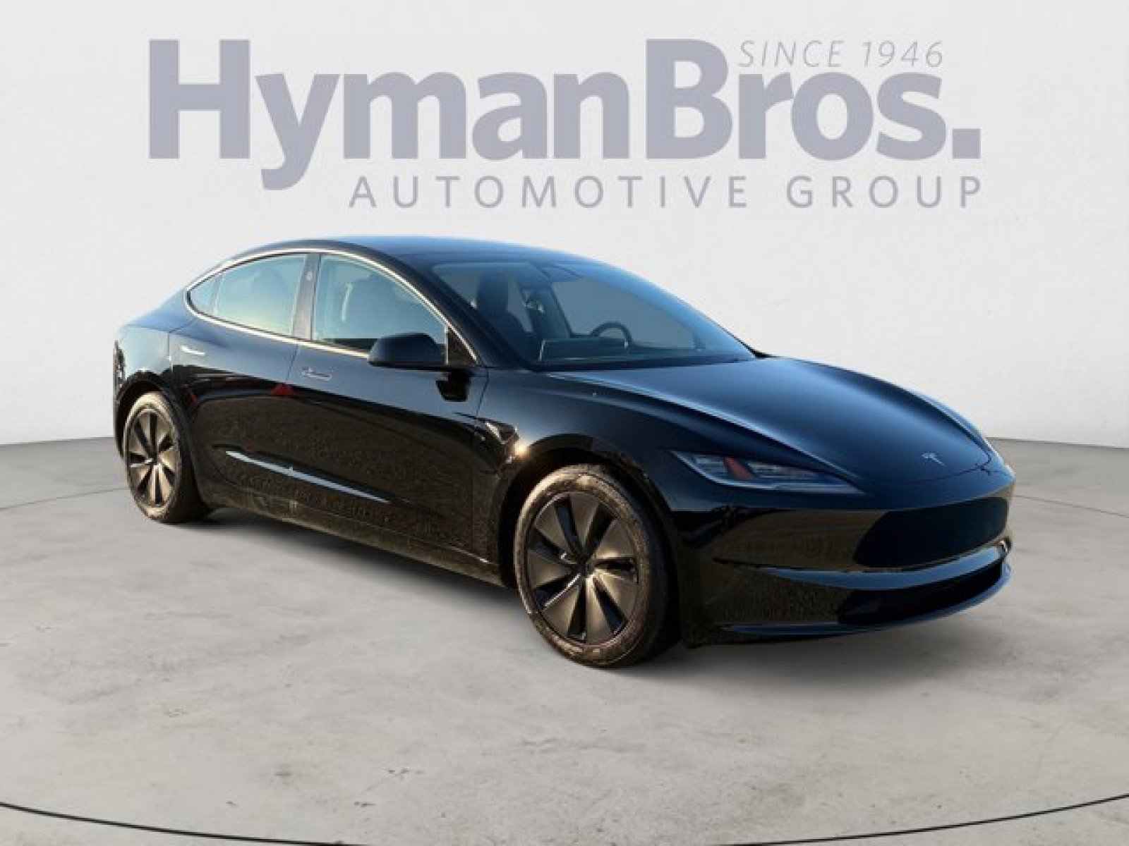 Used 2024 Tesla Model 3 Standard Range image 1