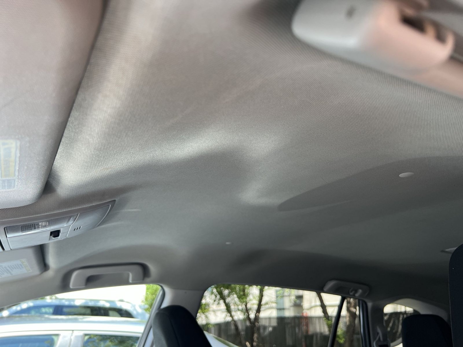 Used 2016 Toyota RAV4 LE FWD image 19