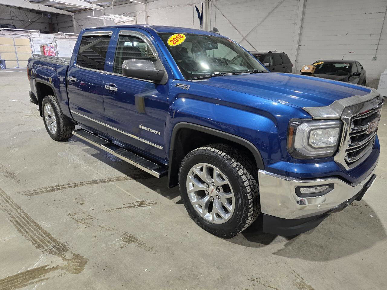 Used 2018 GMC Sierra 1500 SLT w/ SLT Premium Package image 19
