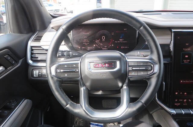 Used 2024 GMC Acadia Elevation image 50
