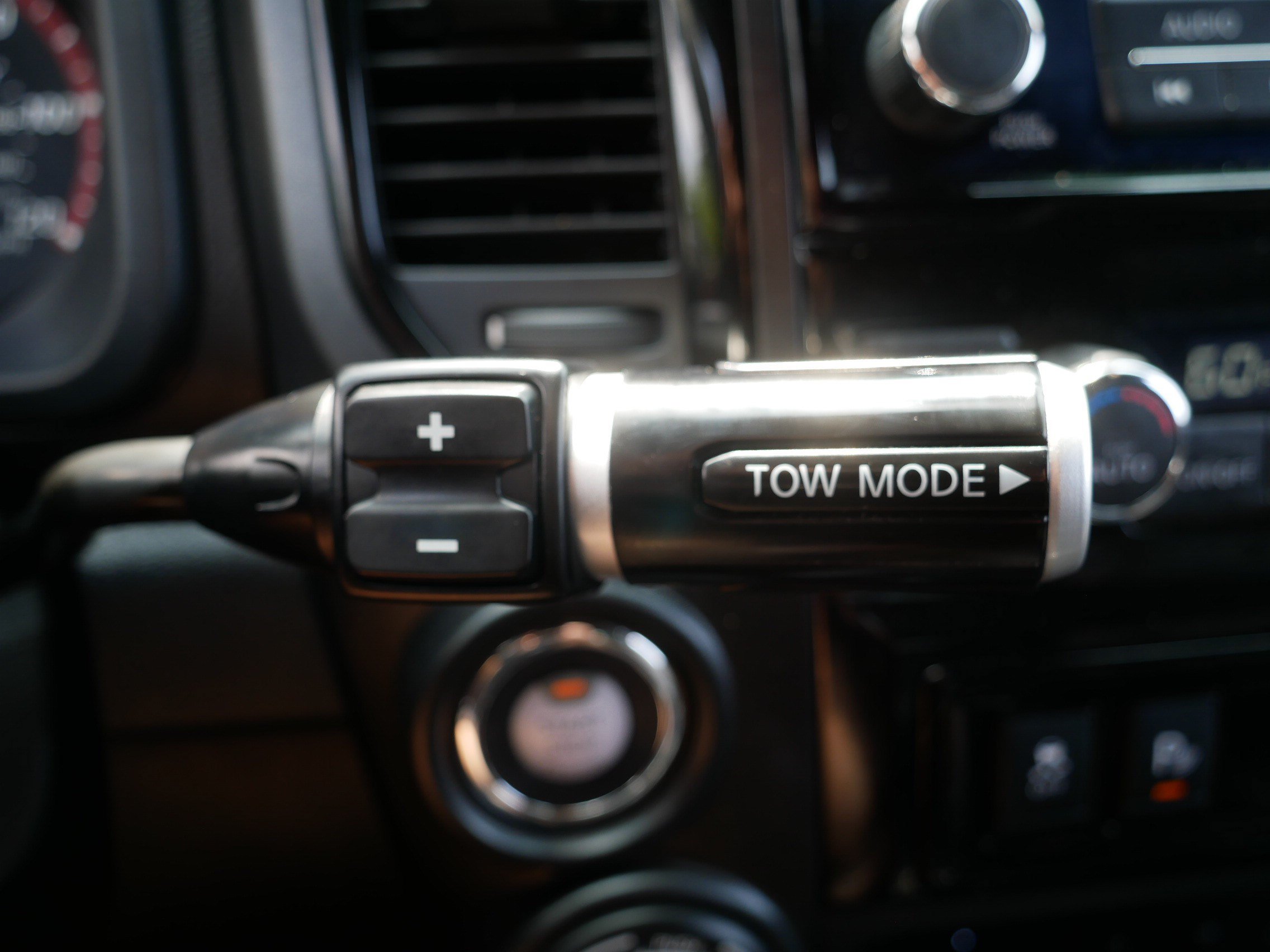 Certified 2024 Nissan Titan PRO-4X w/ Pro-4x Convenience Package AWD/4WD image 24