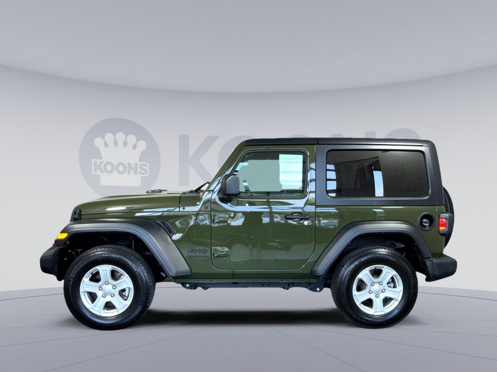 Used 2022 Jeep Wrangler Sport S AWD/4WD image 2