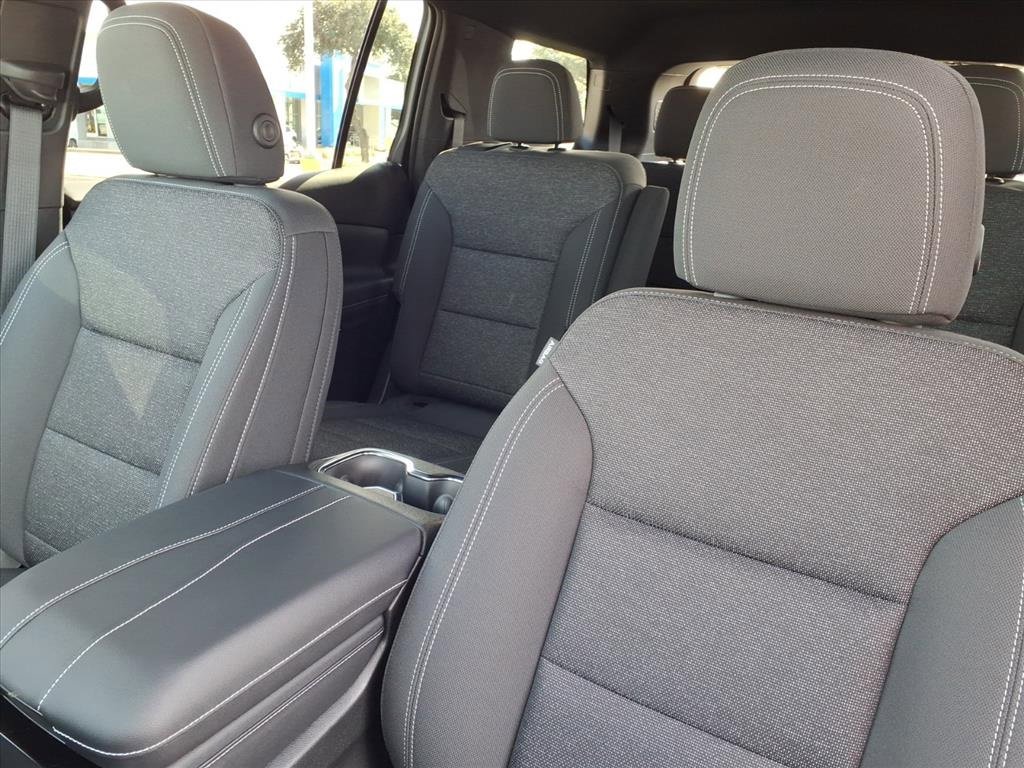 New 2026 Chevrolet Traverse LT image 11