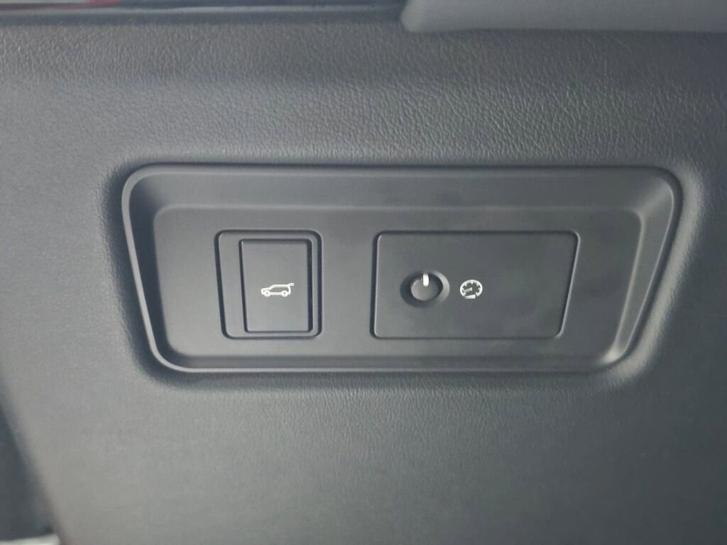 Used 2019 Land Rover Range Rover Sport HSE Dynamic image 22