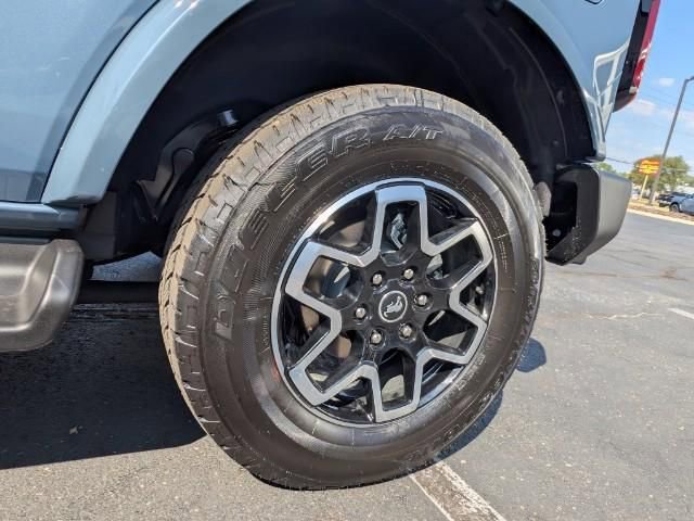 New 2025 Ford Bronco Outer Banks image 39