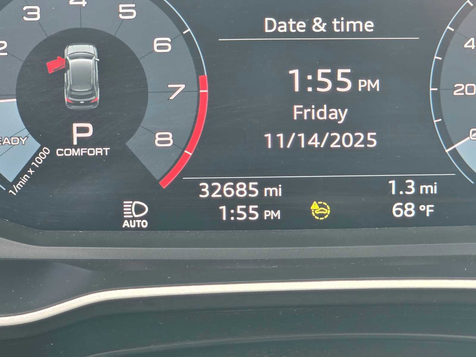 Used 2023 Audi Q3 2.0T Premium Plus w/ Premium Plus Package image 27