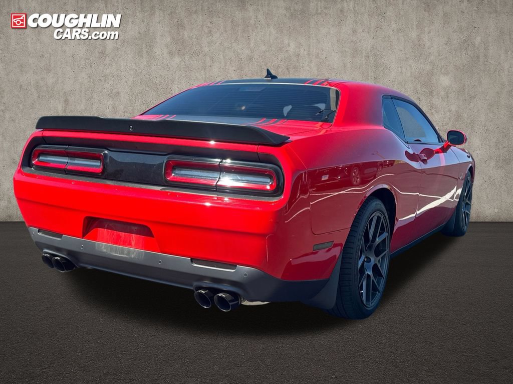 Used 2016 Dodge Challenger R/T Scat Pack RWD image 7