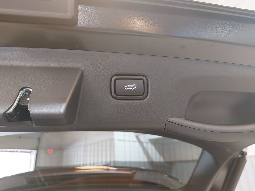 Certified 2025 Hyundai Tucson SEL AWD/4WD image 14