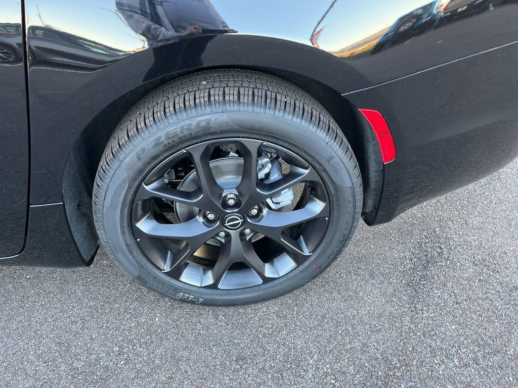 New 2026 Chrysler Pacifica Select w/ S Appearance Package image 59