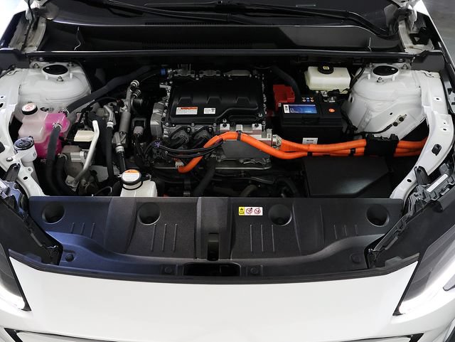 Used 2023 Subaru Solterra AWD image 40