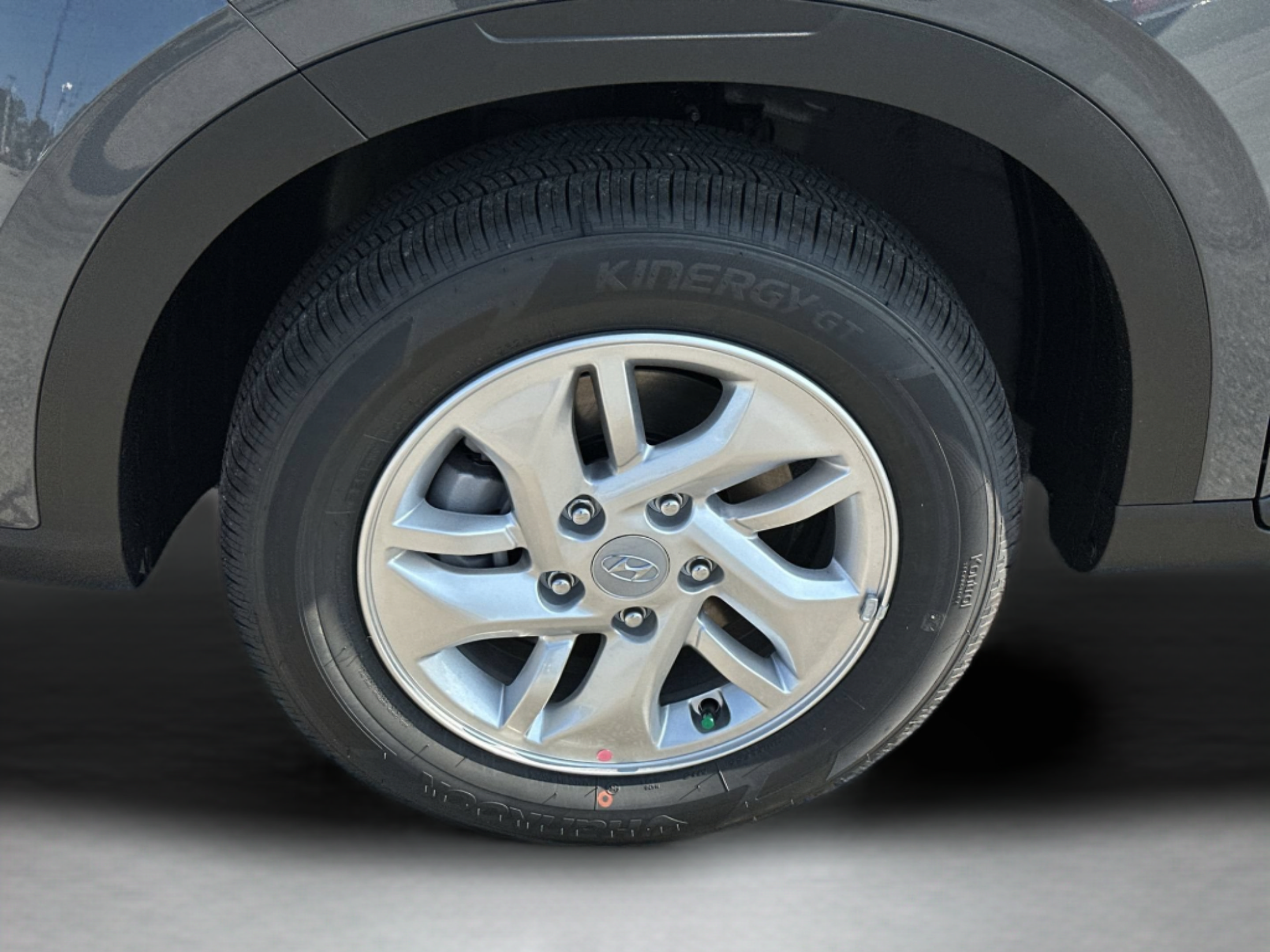 New 2026 Hyundai Venue SE FWD image 19