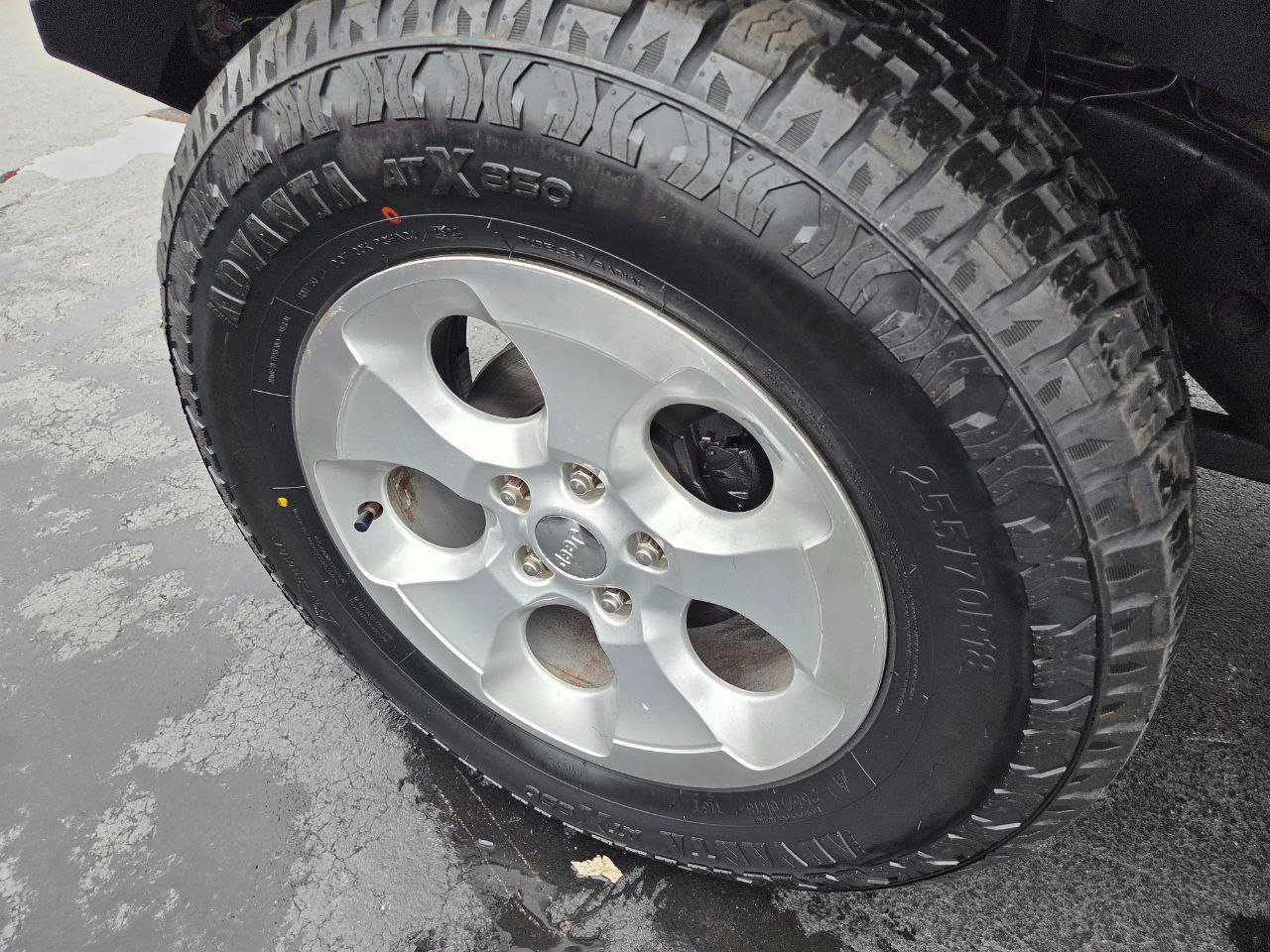 Used 2013 Jeep Wrangler Unlimited Sahara w/ Dual Top Group image 9