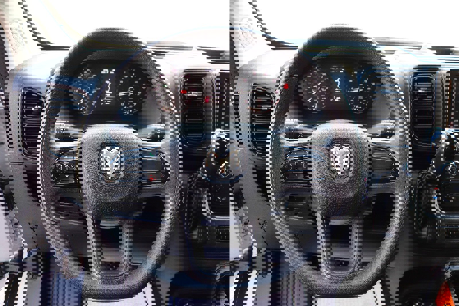 Used 2023 RAM ProMaster 2500 image 19