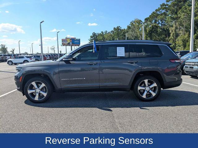 Used 2022 Jeep Grand Cherokee L Limited AWD/4WD image 5